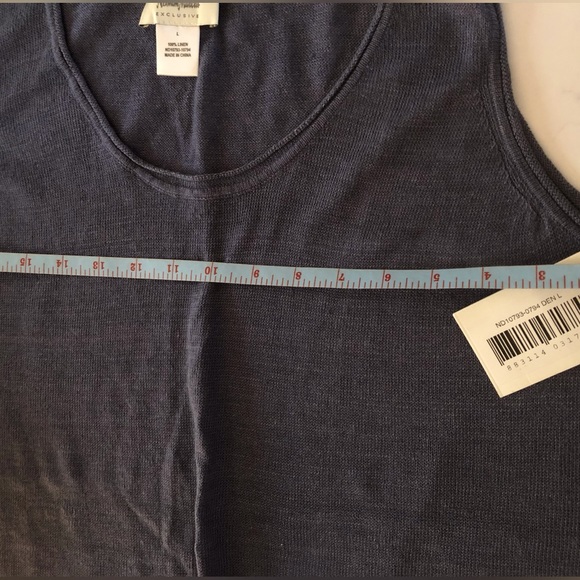 Neiman Marcus sleeves linen top in denim blue color L - Picture 2 of 6